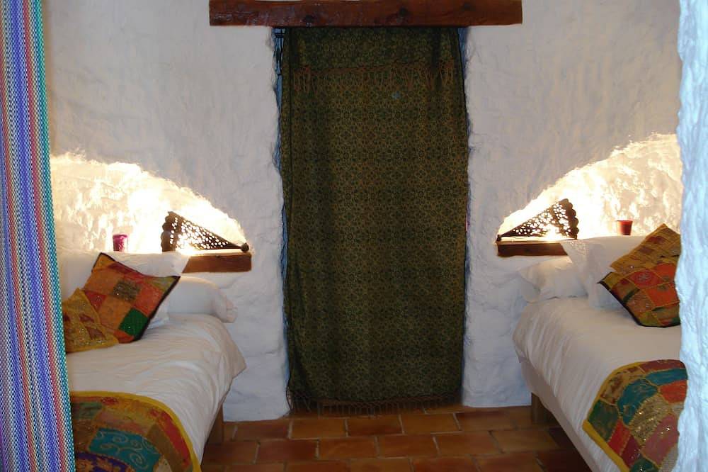 Casa Cueva, a place to dream in Barrio Nuevo de San Clemente, Huéscar