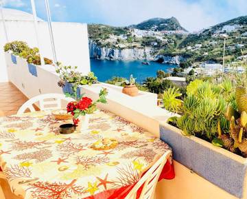Ferienwohnung für 2 Personen, mit Terrasse in Ponza