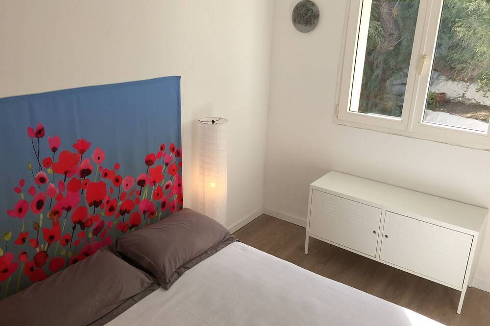 Aux Goudes, air-conditioned house with sea and garden view in Les Goudes, Marseille