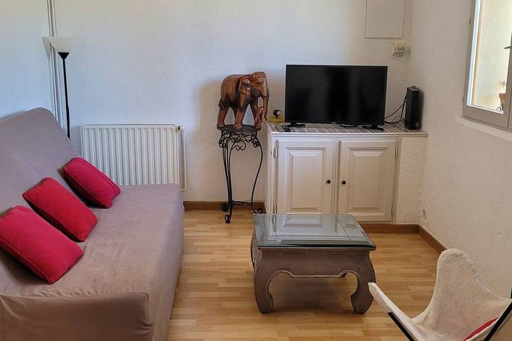 Ganze Wohnung, \"Lou Bouscas\": a guesthouse in a villa in the heart of Provence! in Trans-en-Provence, Draguignan Region