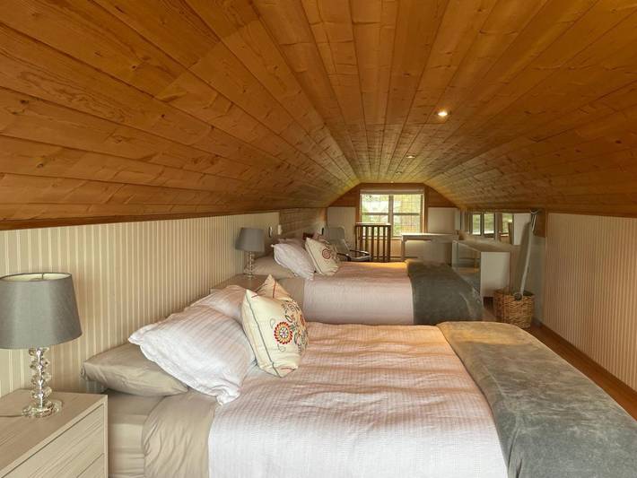 Ferienwohnung für 6 Personen, mit Sauna und Garten sowie Whirlpool auf Vancouver Island