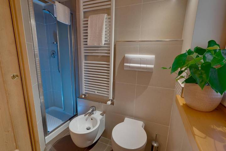 Gîte pour 4 personnes, avec vue et terrasse à Forni di Sopra - 3