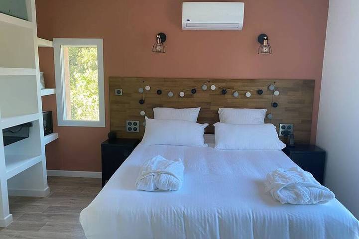 Location de vacances pour 5 personnes, avec jardin à Peri - 4