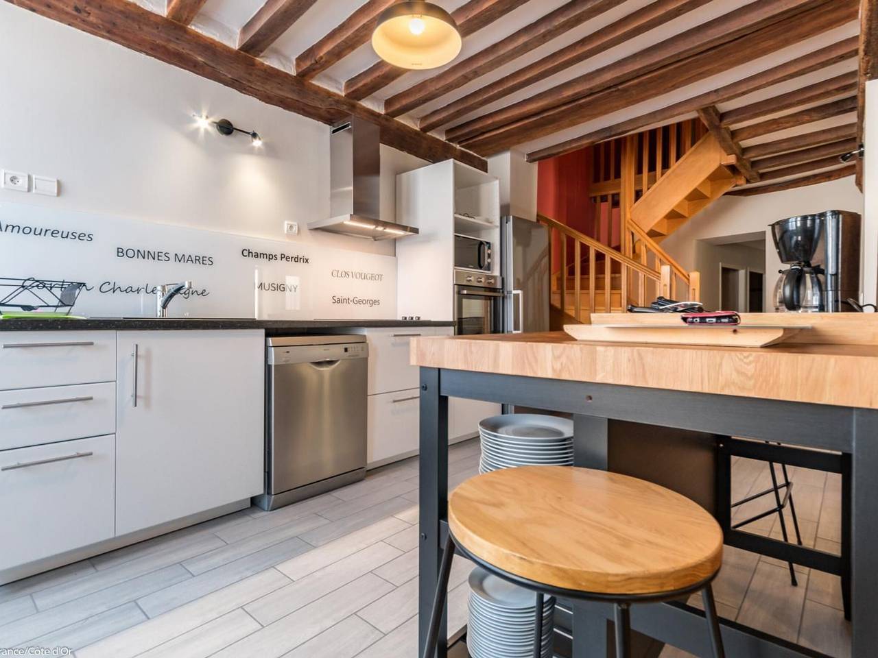 Charmante Maison 4 Chambres avec Animaux Admis à Nuits-St-Georges in Nuits-Saint-Georges, Région de Beaune