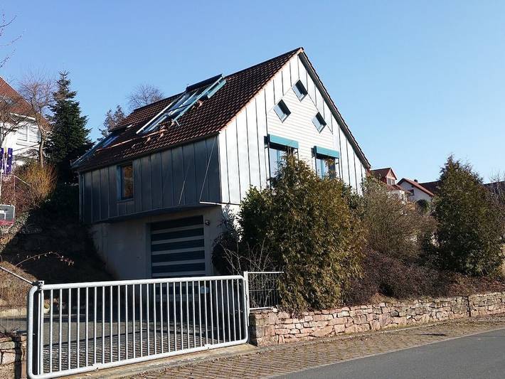Ferienhaus für 6 Personen, mit Garten und Pool