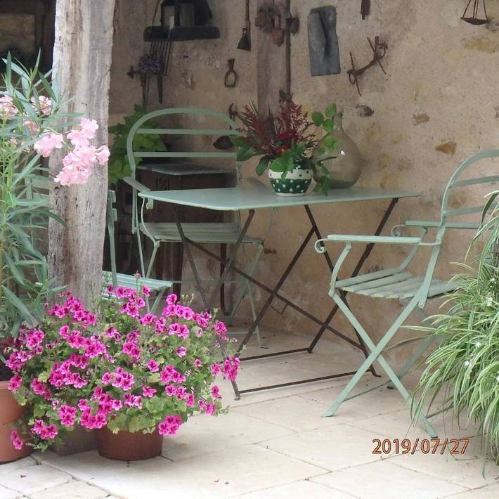 Location de vacances pour 2 personnes, avec jardin et vue à Luynes - 2