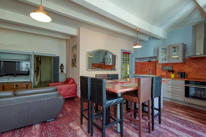 Gîte pour 5 personnes, animaux acceptés à Alignan-du-Vent