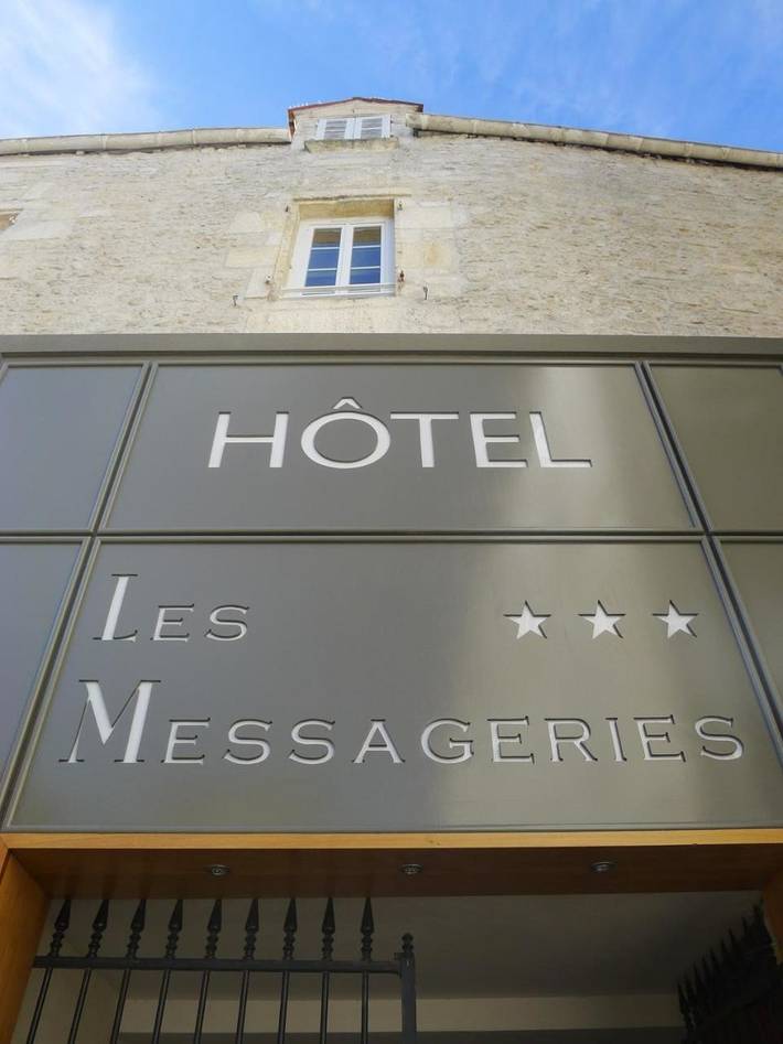 Hôtel pour 2 personnes, avec jardin, animaux acceptés à Saintes