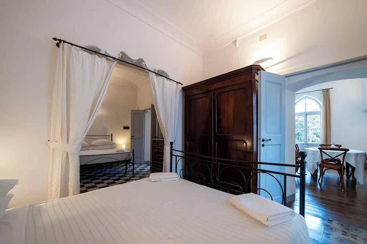 Ferienhaus für 8 Personen, mit Balkon und Garten in Finale Ligure