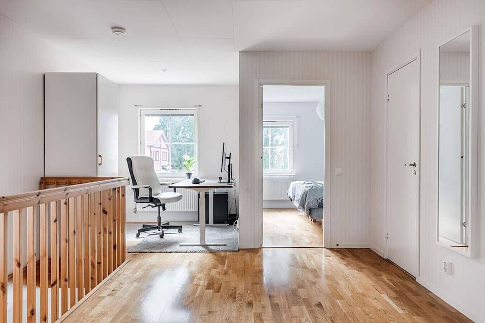 Large family home beside forest in Uppsala