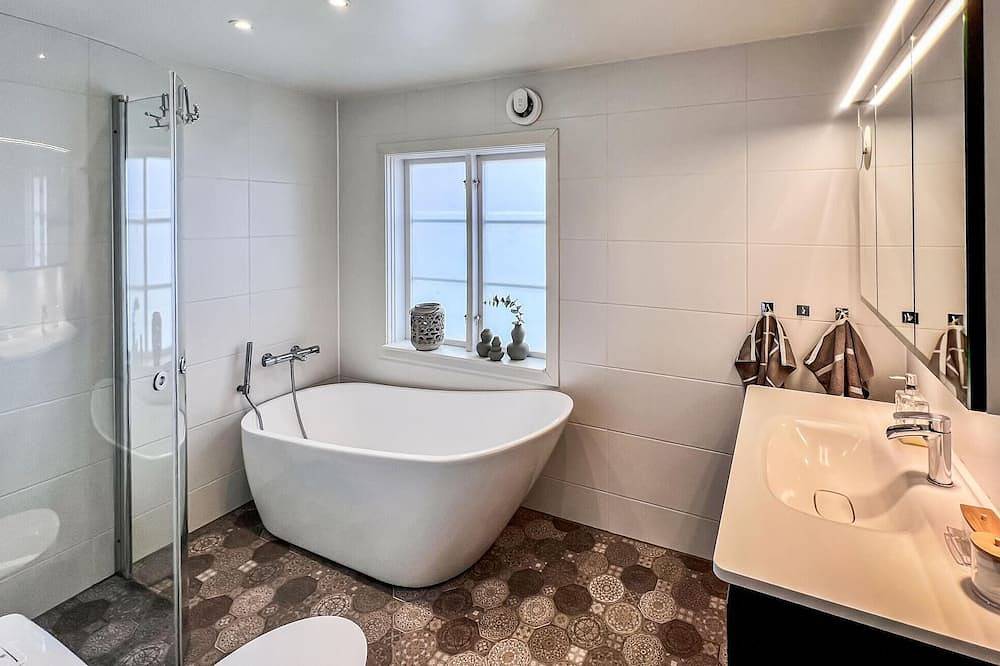 Schönes Haus mit 3 Schlafzimmern in. in Alingsås, Alingsås und Umgebung