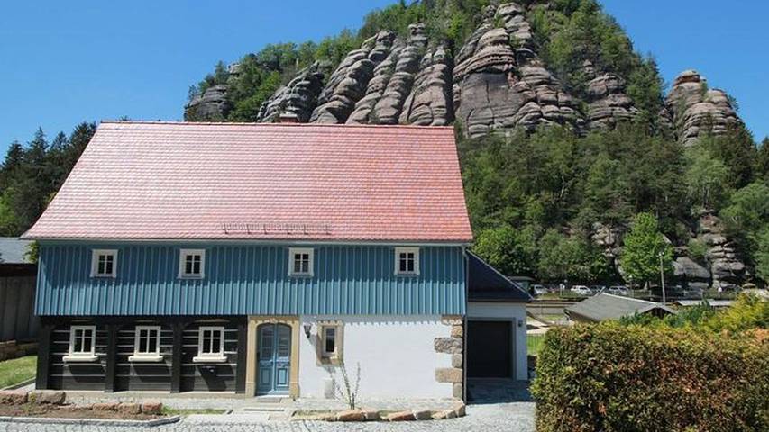 Ferienhaus für 12 Personen, mit Terrasse und Sauna im Zittauer Gebirge - 2