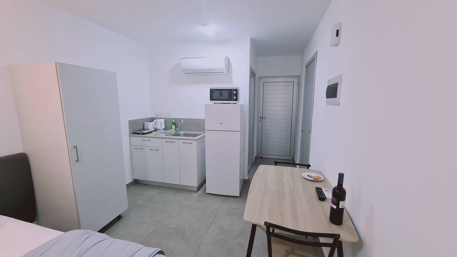 Entire studio, 100 An - Napa Living 18 in Ayia Napa, South Cyprus