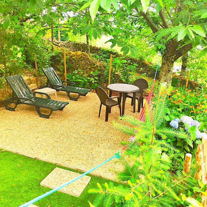 Casa de férias para 3 pessoas, com vista e jardim na Serra da Lousã