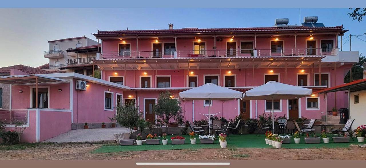 Venias Rooms in North Aegean Islands