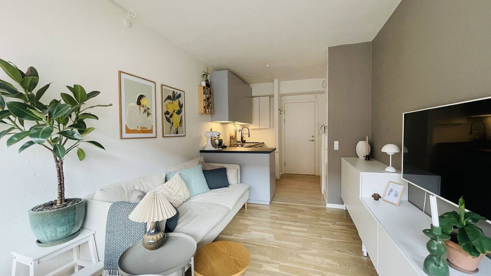 Hel lejlighed, Nørrebro - 1 Br - 2 People - Balcony-close Metro in København, Hovedstaden