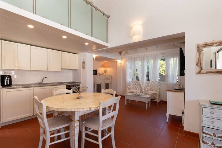 Appartamento intero, Casa Matilde con Patio by Wonderful Italy in Porto Rotondo, Olbia