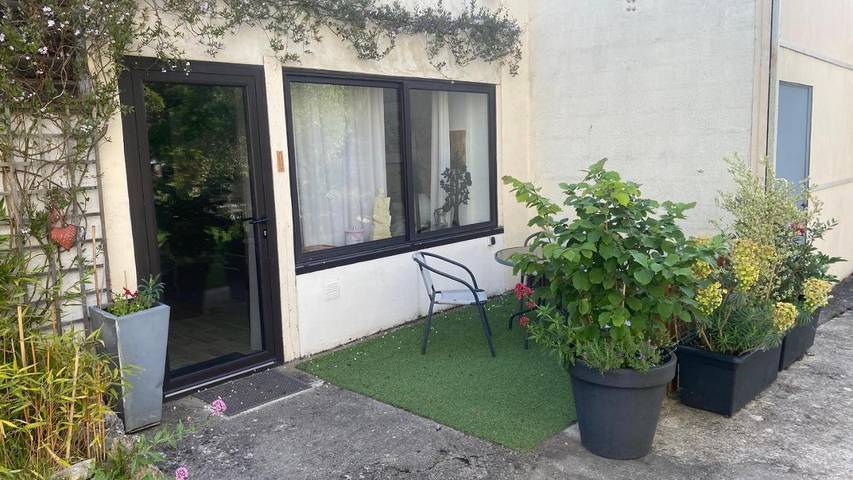 Location de vacances pour 4 personnes, avec Terrasse et Jardin à Douvres-la-Délivrande - 2
