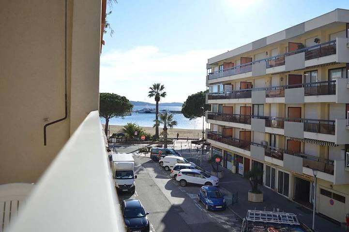 Gîte pour 2 personnes, avec balcon dans Casino De Sainte Maxime