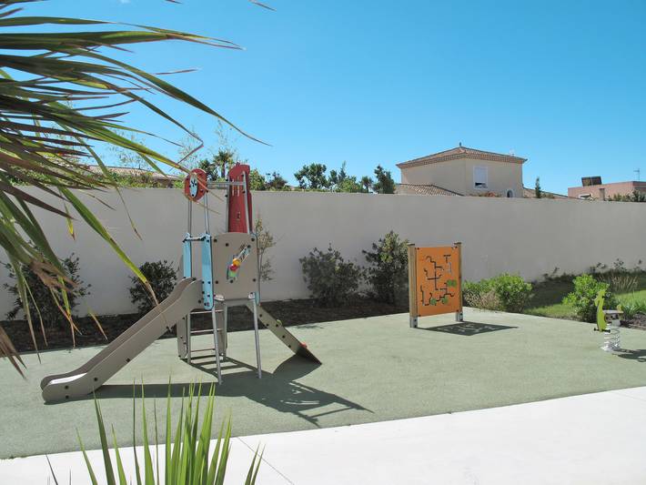 Gîte pour 4 personnes, avec sauna ainsi que terrasse et bassin pour enfant, animaux acceptés au Cap d'Agde - 2
