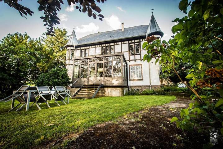 Location de vacances pour 2 personnes, avec jardin ainsi que jacuzzi et terrasse à Eichhoffen