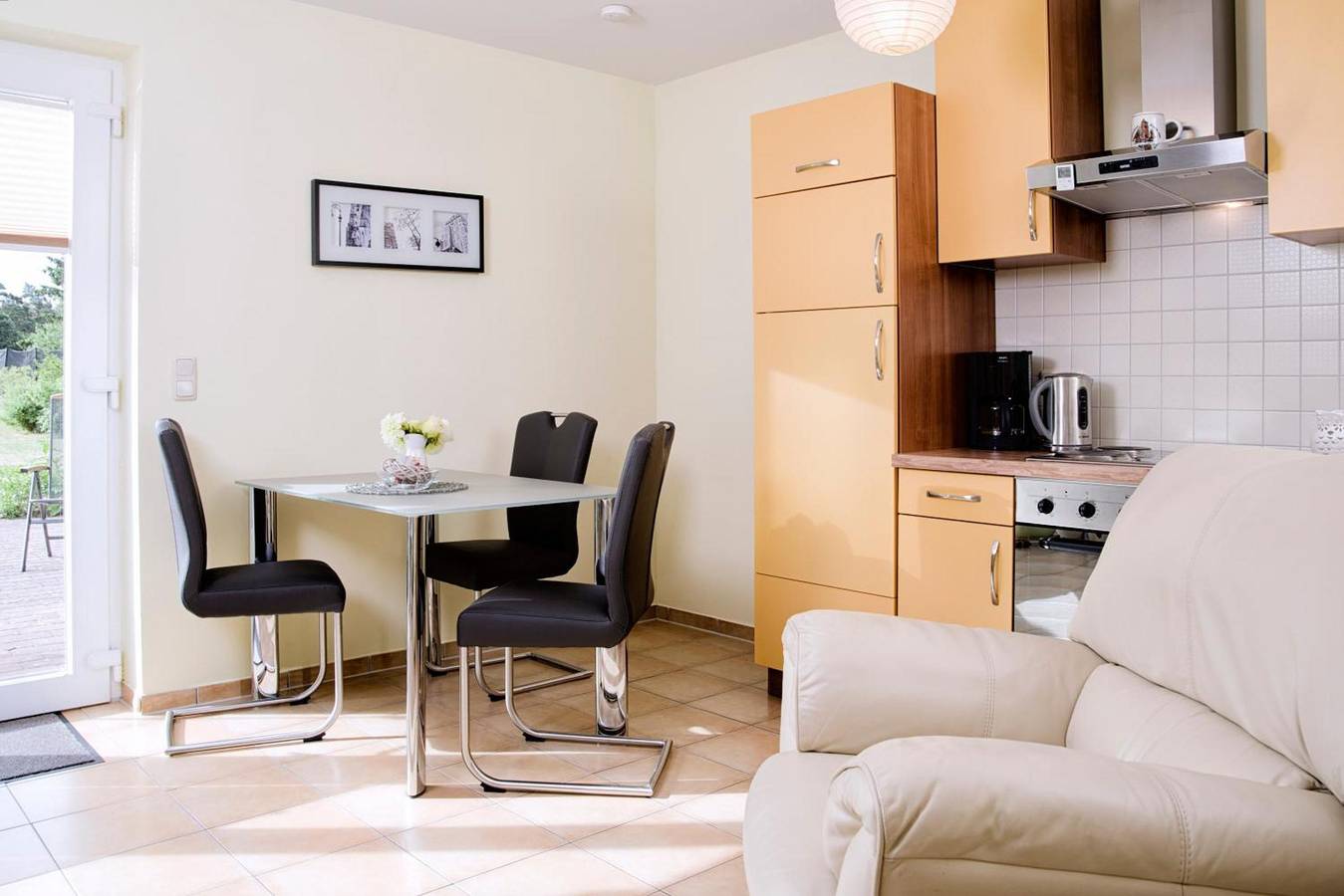 Appartement entier, Appartement "Kessy" avec terrasse privée, jardin partagé et Wi-Fi in Fuhlendorf, Poméranie occidentale