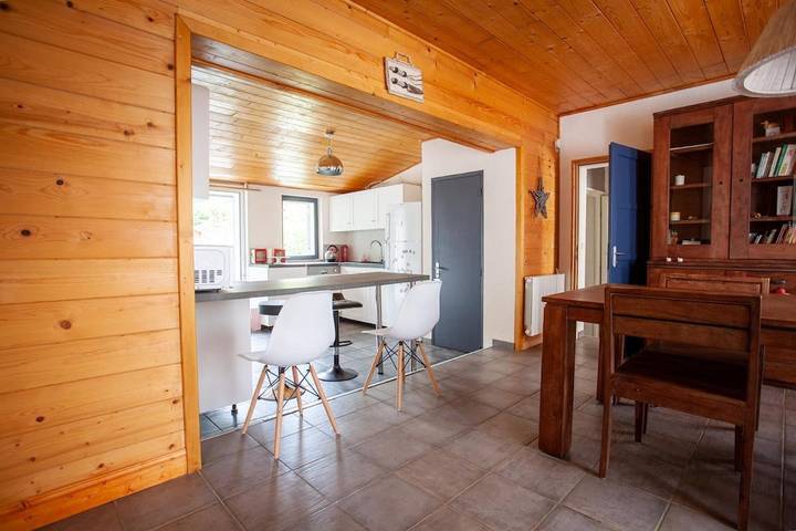 Gîte pour 6 personnes, avec terrasse et vue à Bullion (homonymie) - 2