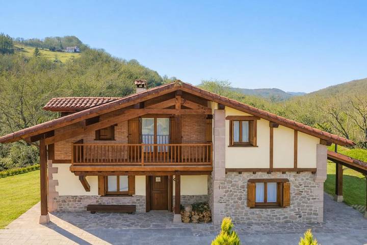 Casa rural para 11 personas, con Balcón y Terraza además de Jardín y Vistas en Cinco Villas (Navarra) - 4