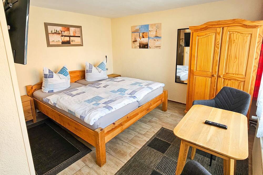 Zimmer 1 - Pension Kai in Ribnitz, Ribnitz-Damgarten