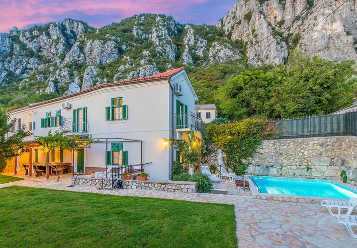 Ferienhaus für 8 Personen, mit Pool und Garten sowie Terrasse, kinderfreundlich in Kvarner Bucht - 3