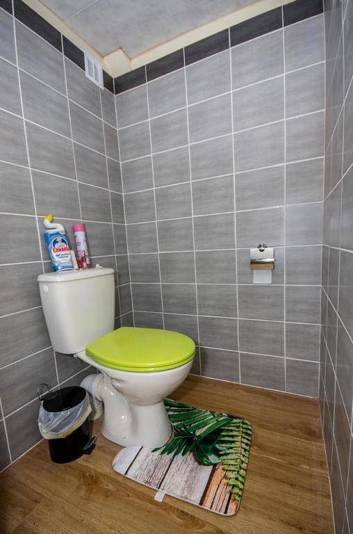 Gîte pour 2 personnes, avec vue ainsi que terrasse et jardin dans Ponts sur Seulles - 3