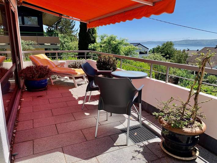 Ferienwohnung für 4 Personen, mit Balkon und Balkon/Terrasse sowie Seeblick und Ausblick in Ueberlinger see