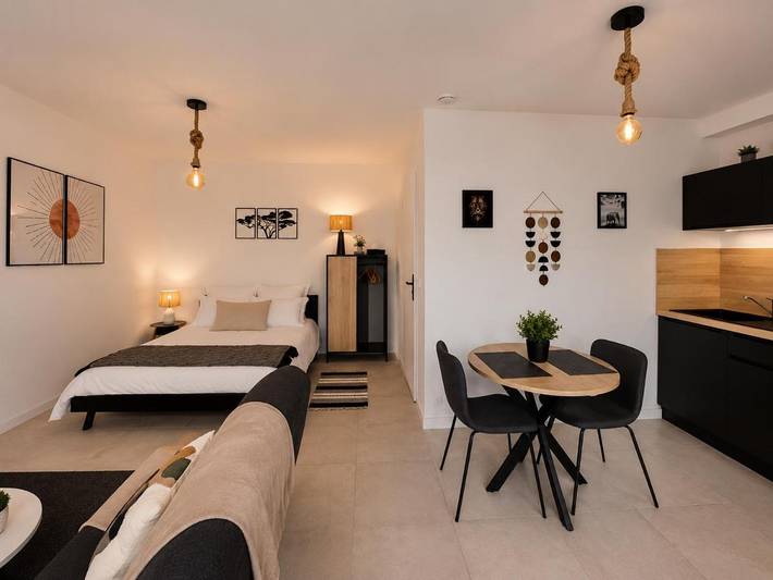 Location de vacances pour 2 personnes, avec terrasse à Lunel-Viel - 3