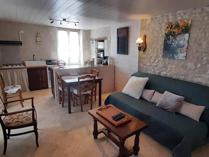 Location de vacances pour 2 personnes à Tavant - 2