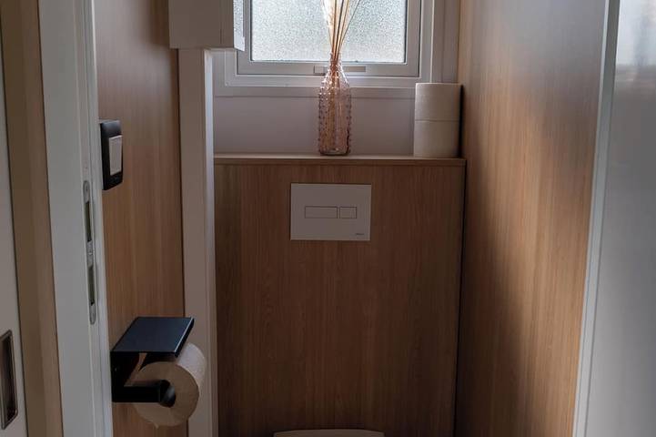 New mobile home at Camping Heidestrand Zonhoven—pets welcome in Zonhoven, Hasselt und Umgebung