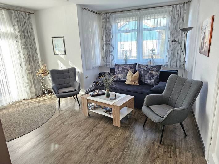 Ferienwohnung für 5 Personen, mit Terrasse und Garten sowie Seeblick in Bernsteinbäder - 3