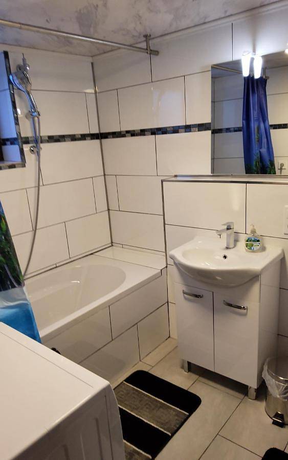 Double Room with Private Bathroom in Neckarsulm, Kurpfalz