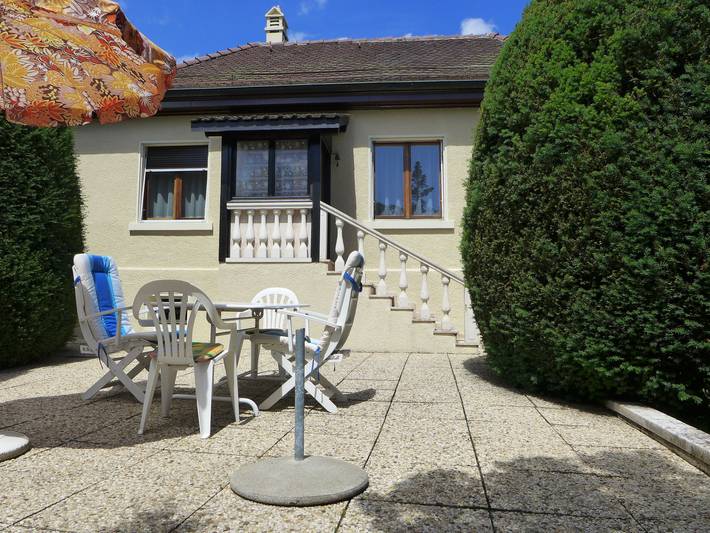 Ferienhaus für 2 Personen, mit Terrasse und Garten am Genfer See