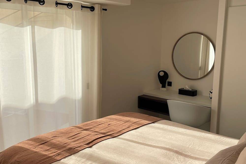 Villa Lety Piscine & Jacuzzi - 6 rooms - 300m sea 20 min walk Saint-Tropez in Gassin, Mittelmeerküste (Frankreich)