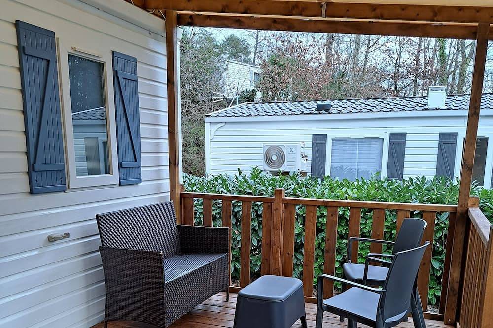 6-person air-conditioned mobile home in a 23-hectare 3* campsite in the heart of nature in Saint-Chéron, Essonne