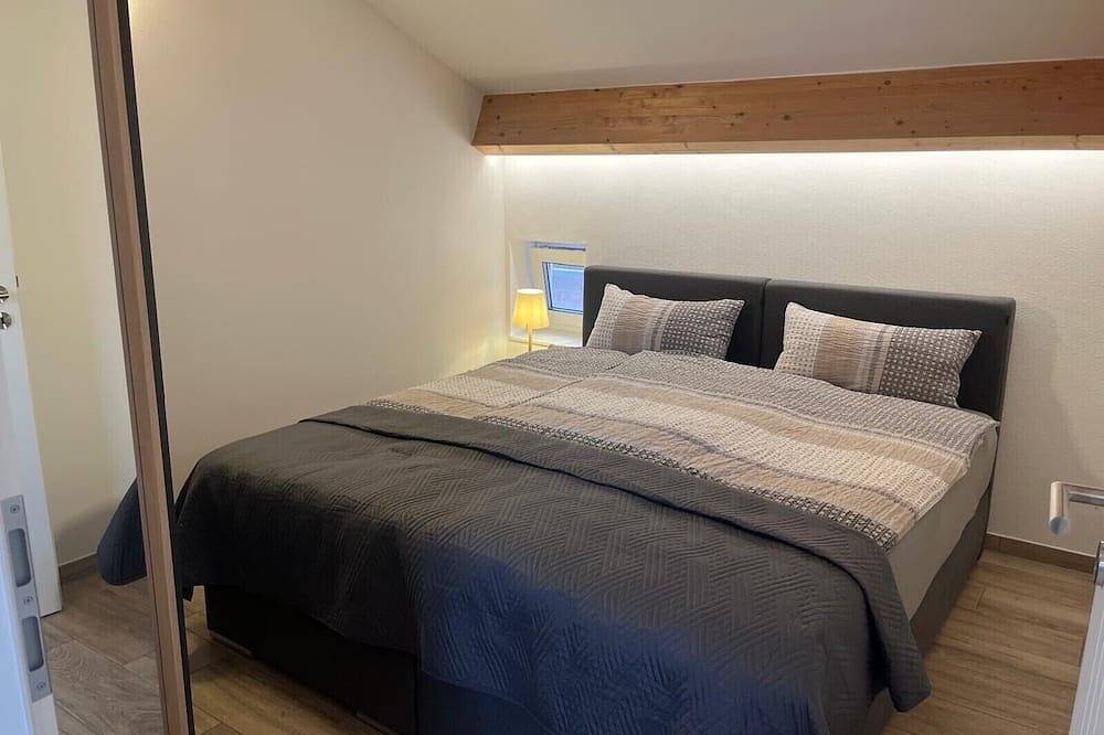 Ganze Wohnung, Ferienwohnung (49m2) mit modernem Badezimmer in Dillingen an der Donau, Dillingen und Umgebung