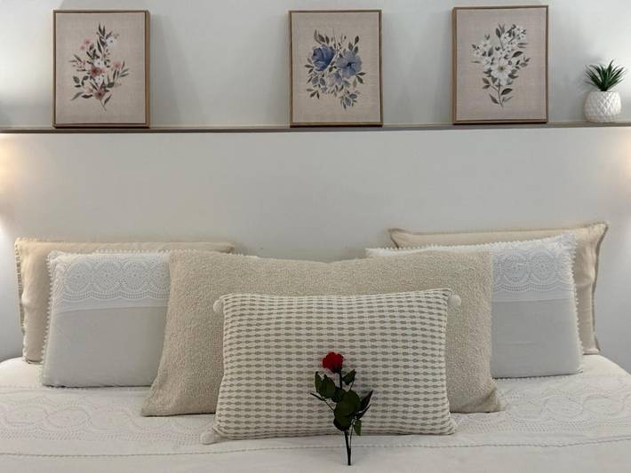 Chambre d’hôte pour 2 personnes, avec jardin et piscine