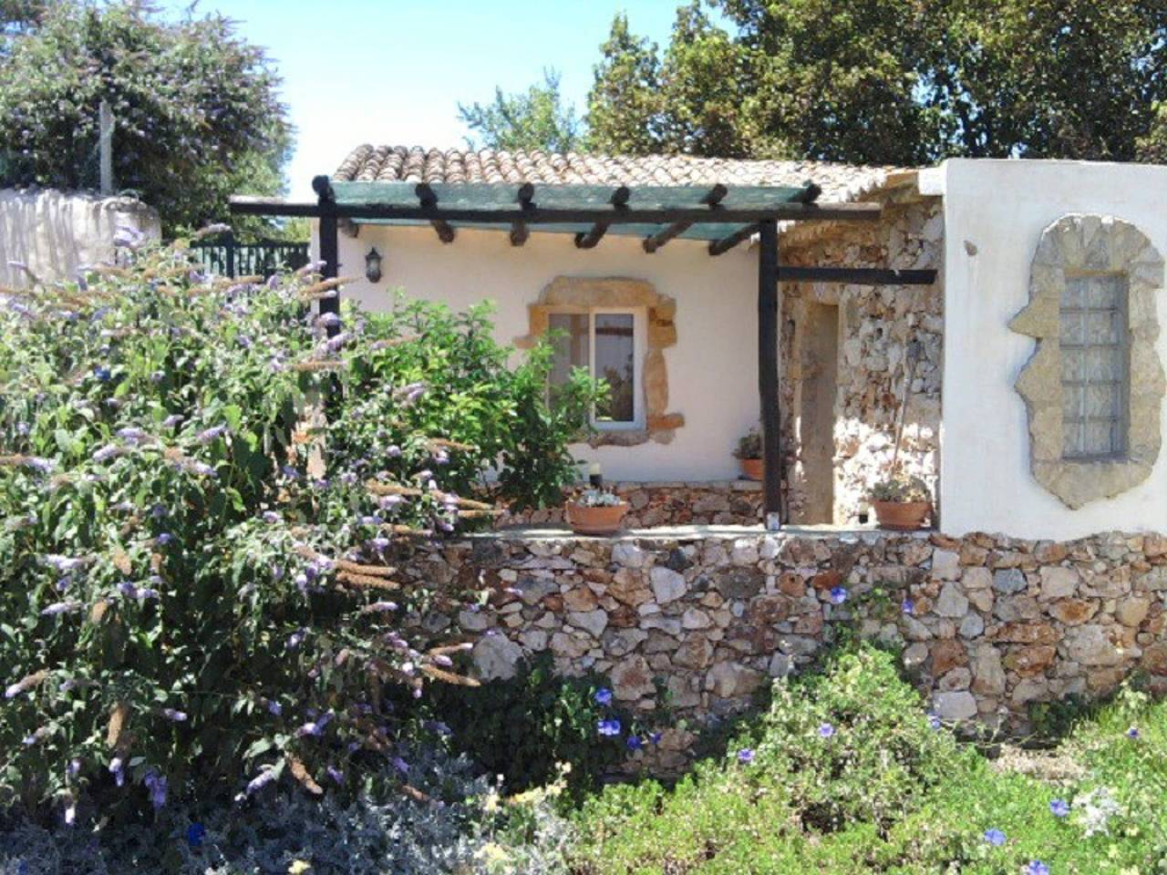 Casa Bi Rosario - Quinta Amoreira in Benafim, Distrito de Faro