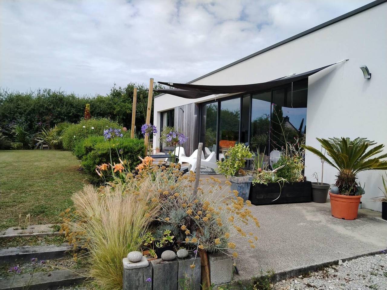 The contempastel in Saint-Jean-de-la-Rivière, Côte de la Déroute