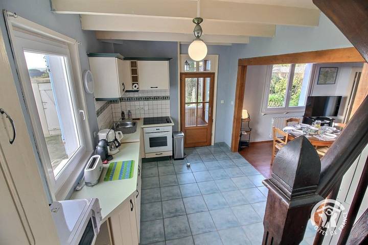 Gîte pour 5 personnes, avec jardin et terrasse à Ploubazlanec - 4