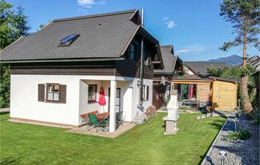 Ferienhaus für 6 Personen, mit Terrasse und Garten in Klagenfurt-Land