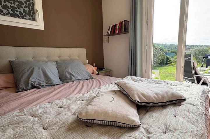 Location de vacances pour 8 personnes, avec piscine à La Roque-sur-Cèze - 4