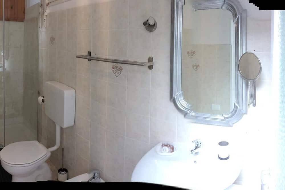 Appartamento intero, Apartment on the Sea Cinque Terre in Manarola, Comune di Riomaggiore