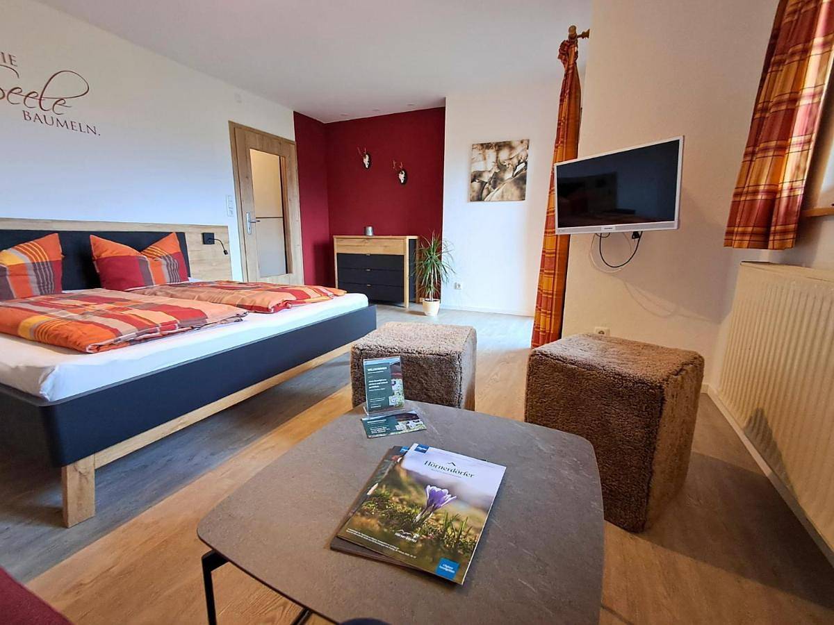 Ganze Wohnung, Bauernhof Finkel - Ferienwohnungen mit Balkon - Bergsicht - Traktor mitfahren - Tiere streicheln - entspannter Familienurlaub - zentrale Lage nahe Oberstdorf in Ofterschwang, Bayerisch Schwaben