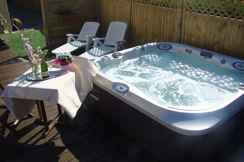 Exklusives Ferienhaus House Pool Spa sehr komfortabel, sehr hell in Ploudalmézeau, Brest und Umgebung